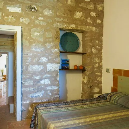 Apartment Vista Mare Fronte Scogli A San Pietro